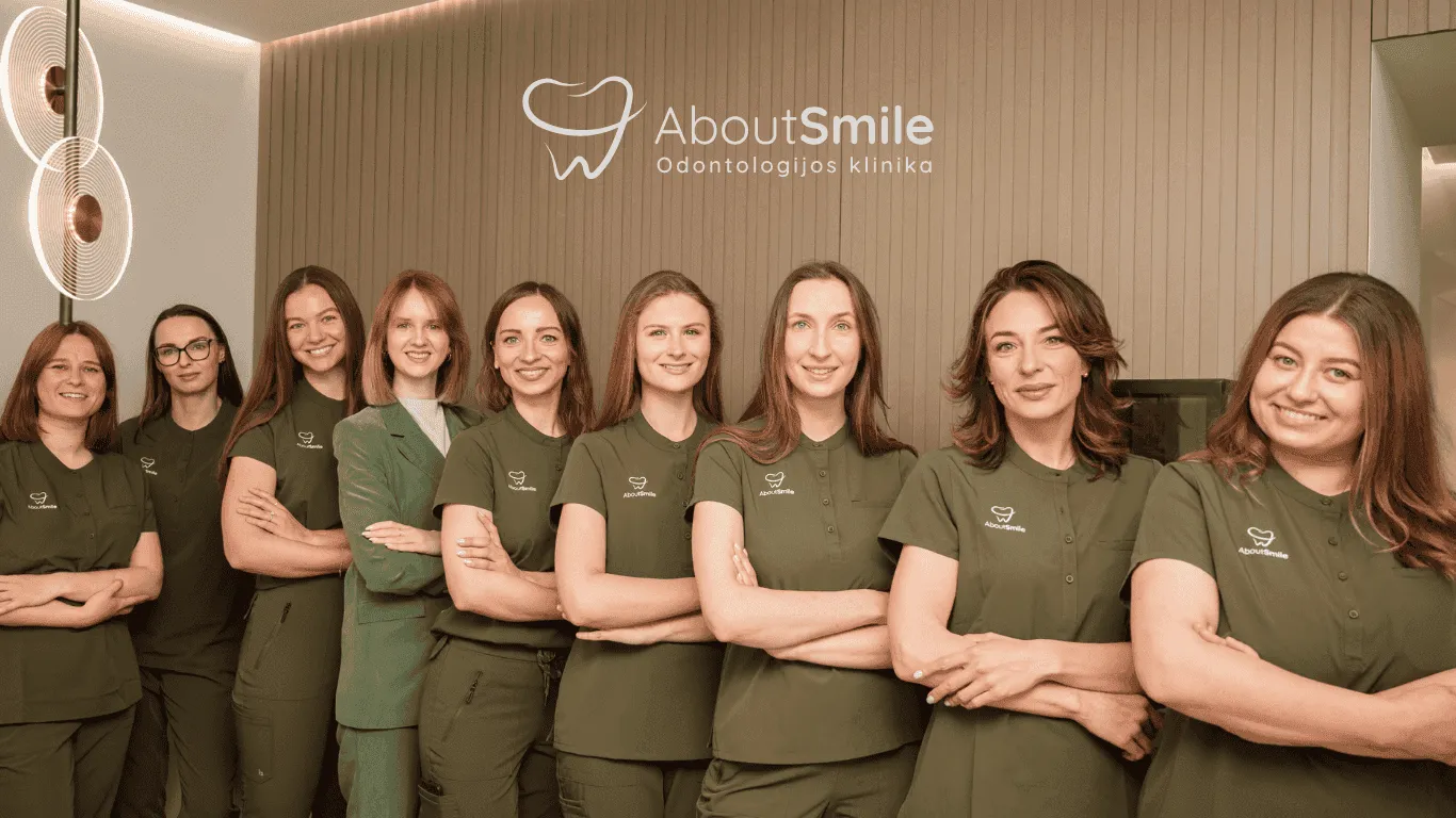 About Smile klinikos gydytojų ir asistenčių komanda